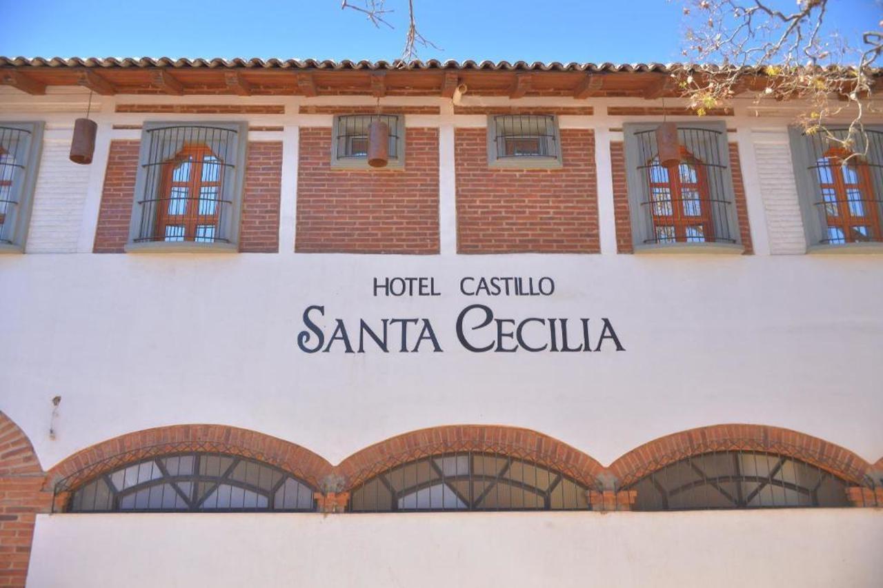 Oyo Hotel Castillo Santa Cecilia 타팔파 외부 사진