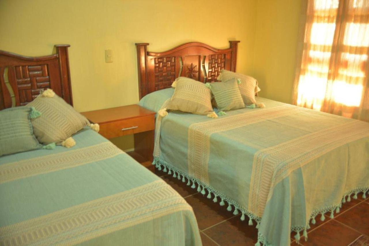 Oyo Hotel Castillo Santa Cecilia 타팔파 외부 사진
